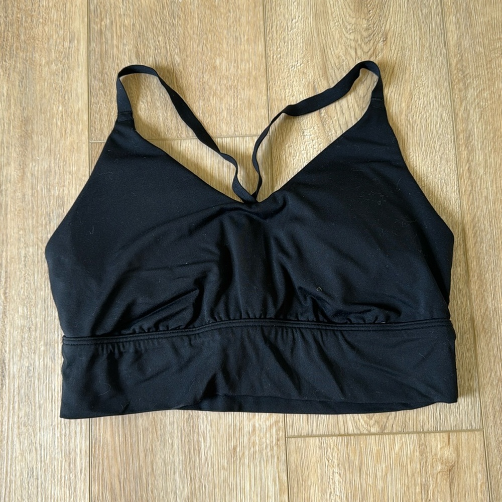 Aerie Offline Real Me Stretch Extensible Medium Support Sports Bra